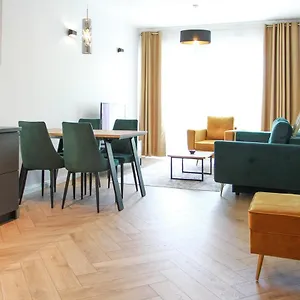 Nowoczesny Apartament Przy Arsenale , Wrocław Polska